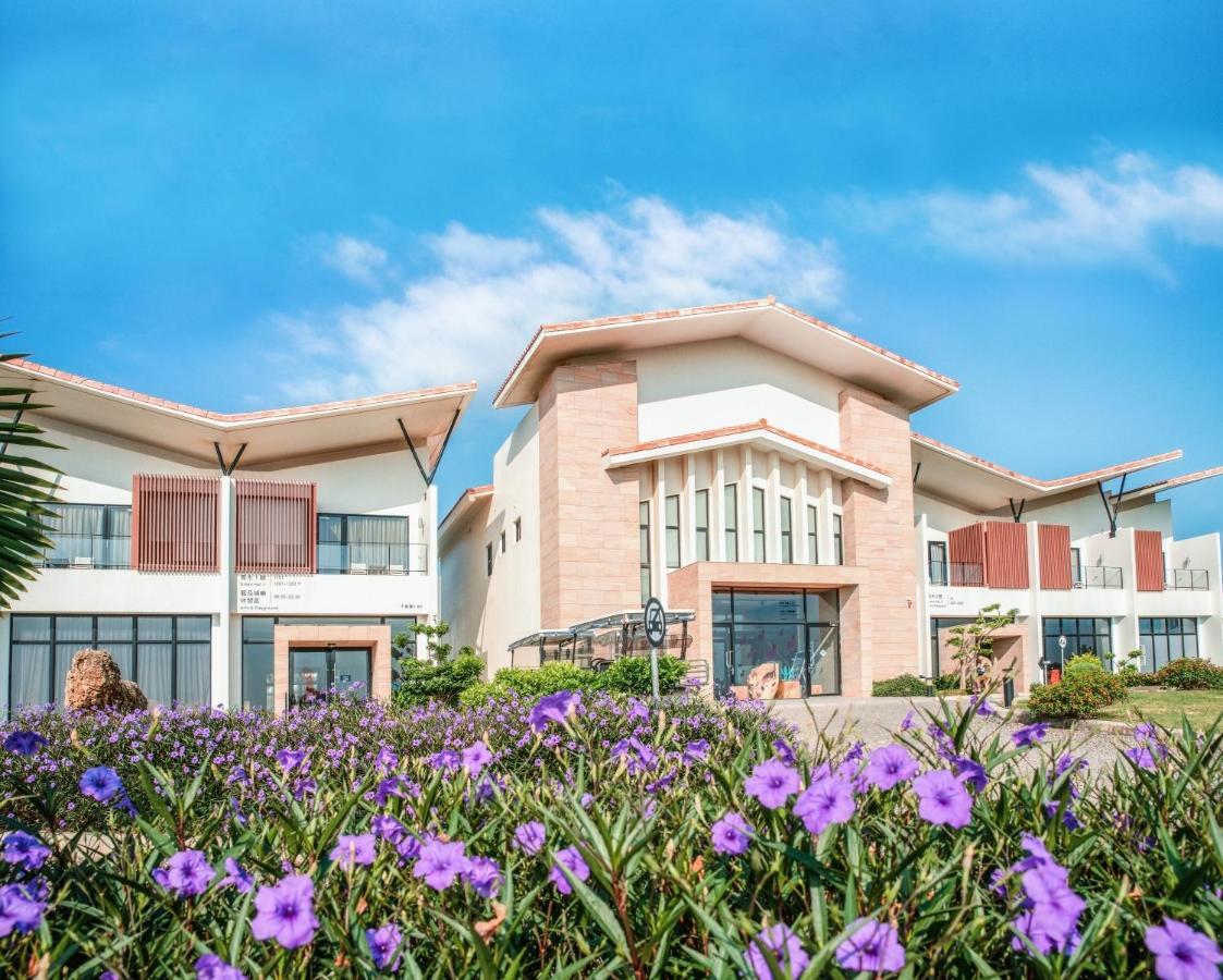 Skyebay Club Hotel Hengchun South Gate Exterior photo